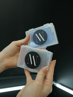 2 clay bars on a black background